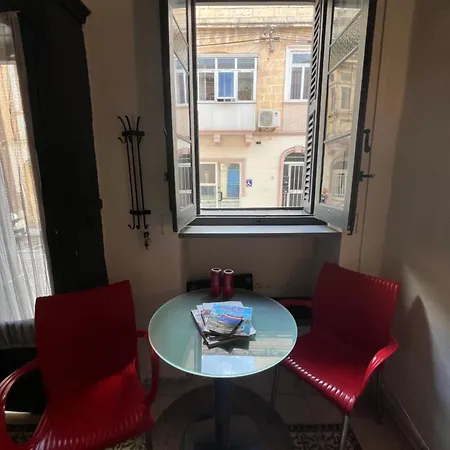 Graswald, 1 Bedroom Gzira